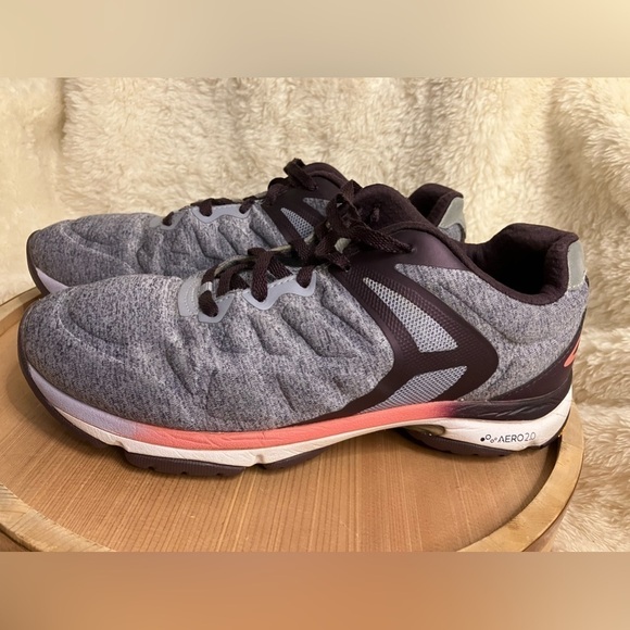 Abeo Tricore Aerosystem Womens Dorian Purple Aero 2.0 Tri-core Sneaker Size 8.5 - Picture 1 of 12